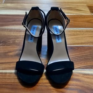 Steve Madden size 6 heels. Black. Worn once. Excellent condition.